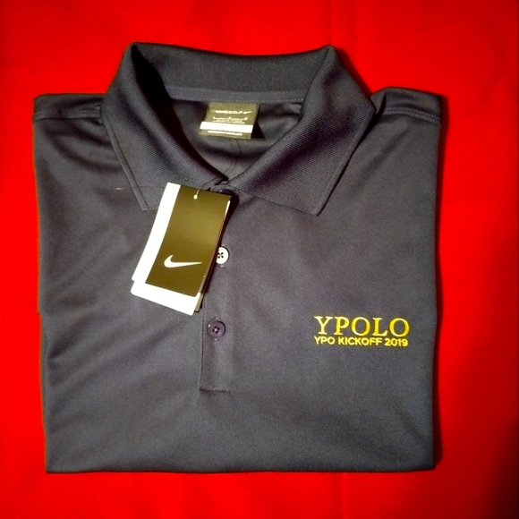 Shirt - Picture 1 of 5